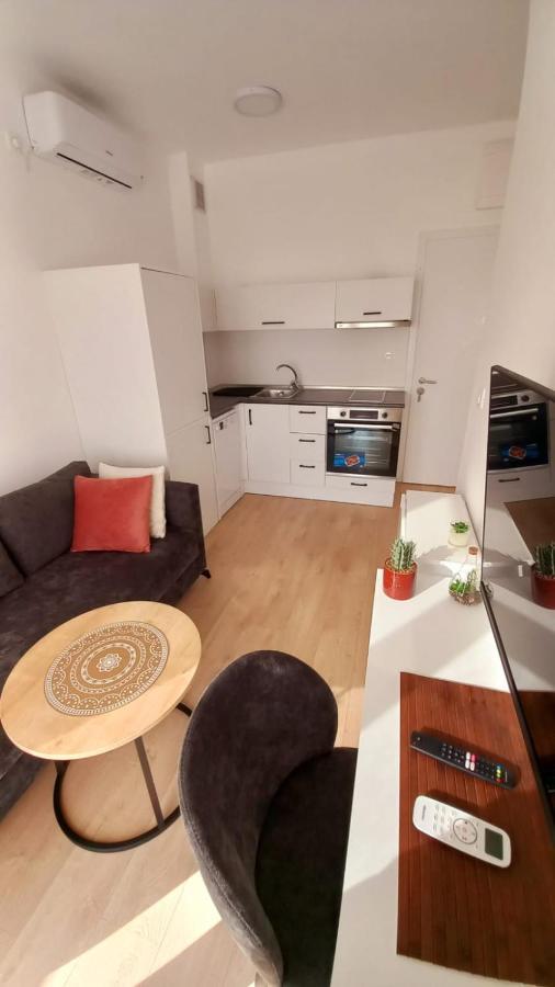 Cozy Apartments With Pool And Splendid Seaview Kavač Zewnętrze zdjęcie